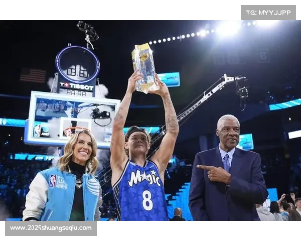 麦克朗在步行者的出色表现引发广泛关注